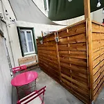 Escapade Dans Grand T2 De Charme Avec Terrasse - Proche Gare Et Centre Apartment Lourdes