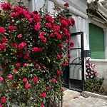 Escapade Dans Grand T2 De Charme Avec Terrasse - Proche Gare Et Centre * Lourdes