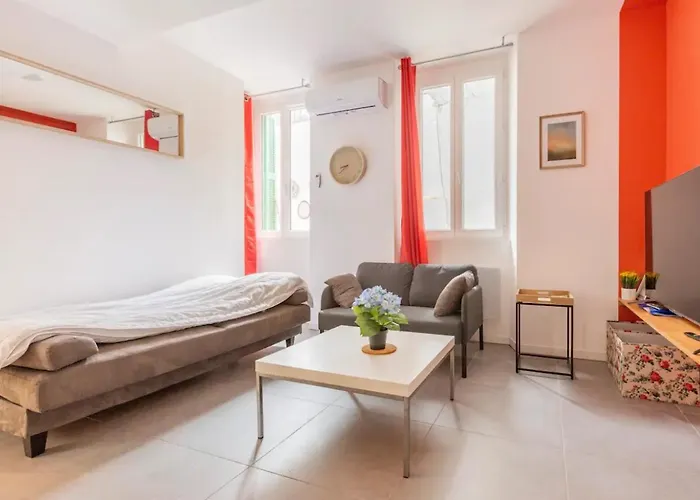 Apartman Escapade Dans Grand T2 De Charme Avec Terrasse - Proche Gare Et Centre