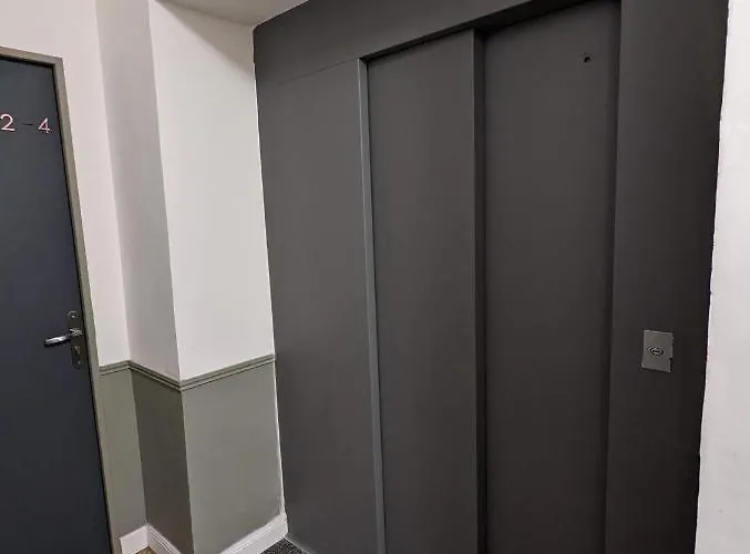 Escapade Dans Grand T2 De Charme Avec Terrasse - Proche Gare Et Centre Apartman *